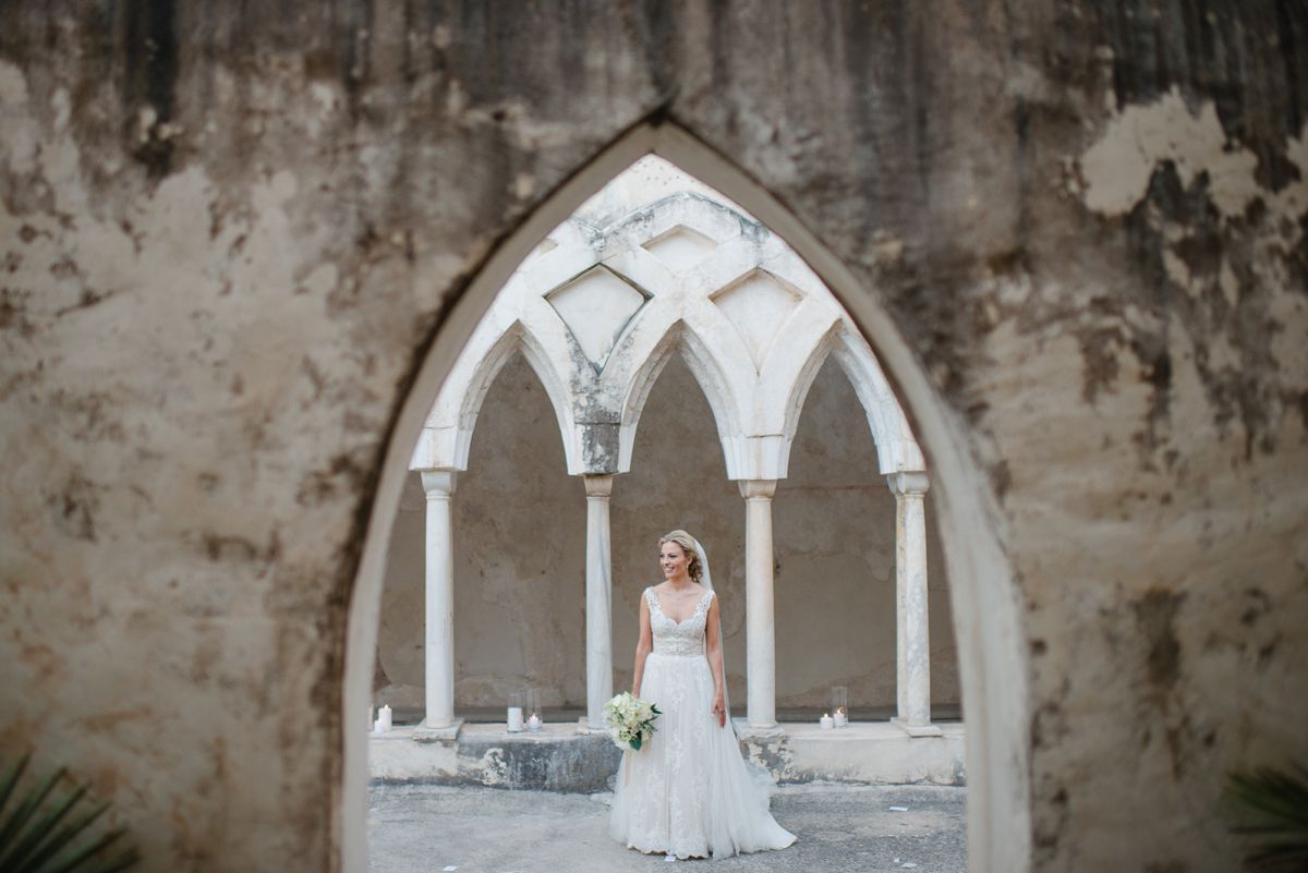 Bride in NH Convento di Amalfi